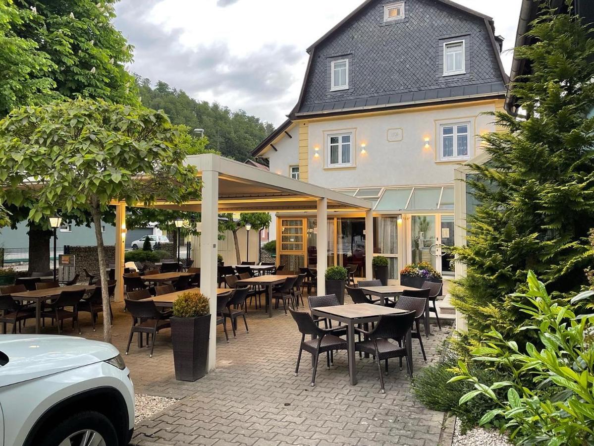 Hotel-Gasthof Huettensteinach Sonneberg Exterior photo