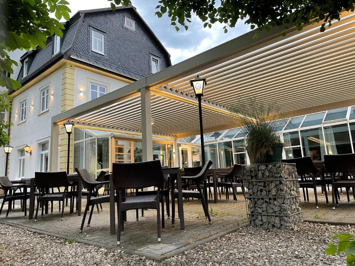 Hotel-Gasthof Huettensteinach Sonneberg Exterior photo